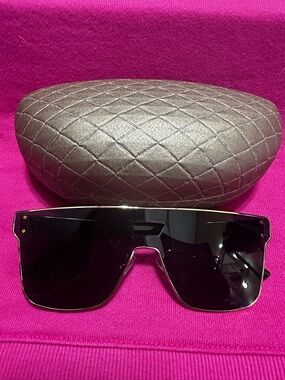 Stylish Black Shield Sunglasses with Quilted Metallic Case